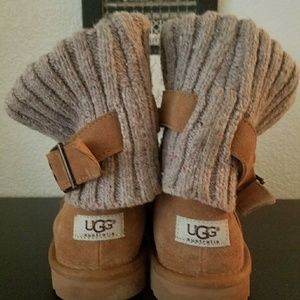 UGG Women's Cambridge Boots - size 9